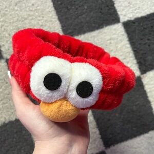 wet n wild Elmo spa headband